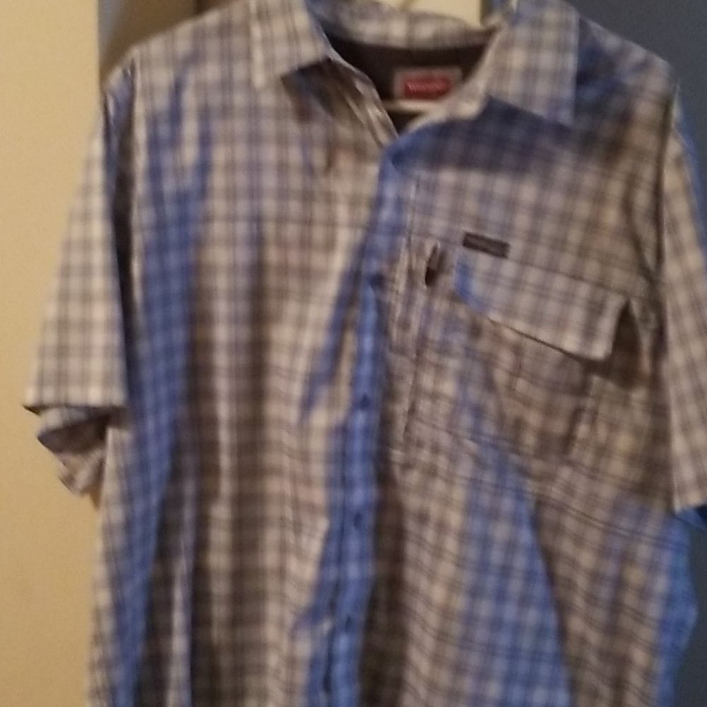 Wrangler shirt